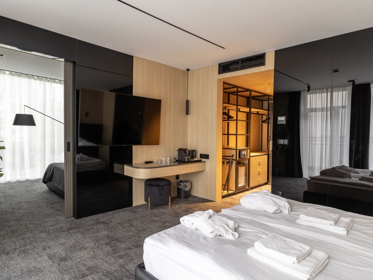 Deluxe Suite erkéllyel